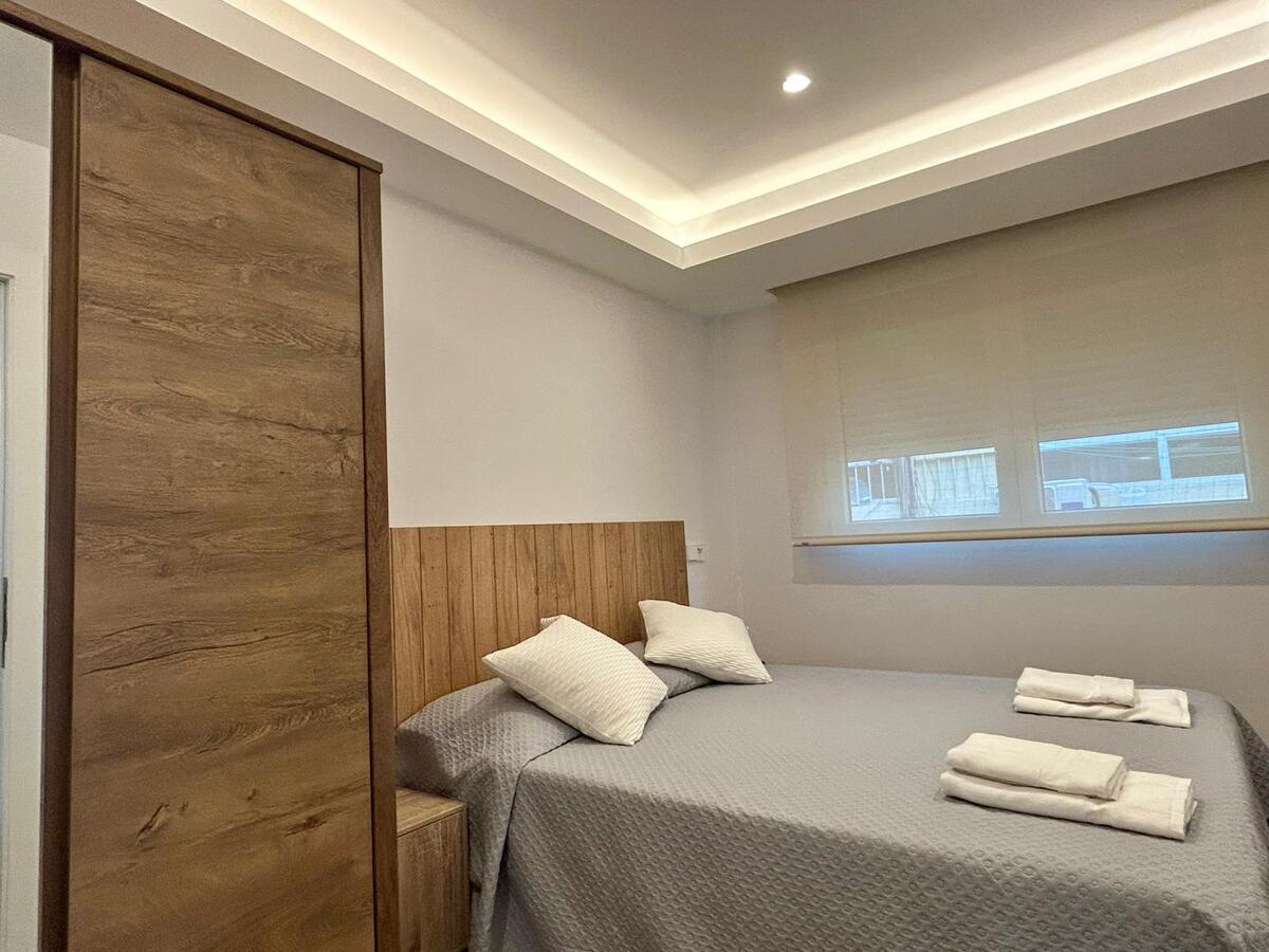 MITRA Sarria Living Suite 4 - 2